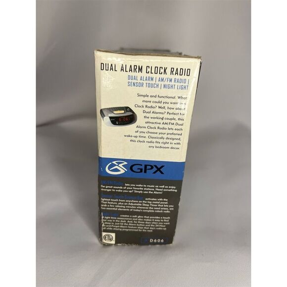 GPX Alarm Clock Radio with Snooze and Sleep Functions - Picture 5 of 6